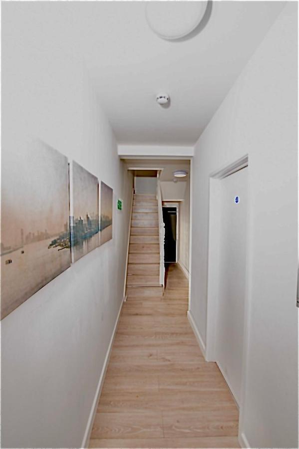 Dunamis Staycation 1 Croydon Exterior foto